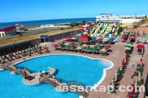 spring hotel 4
