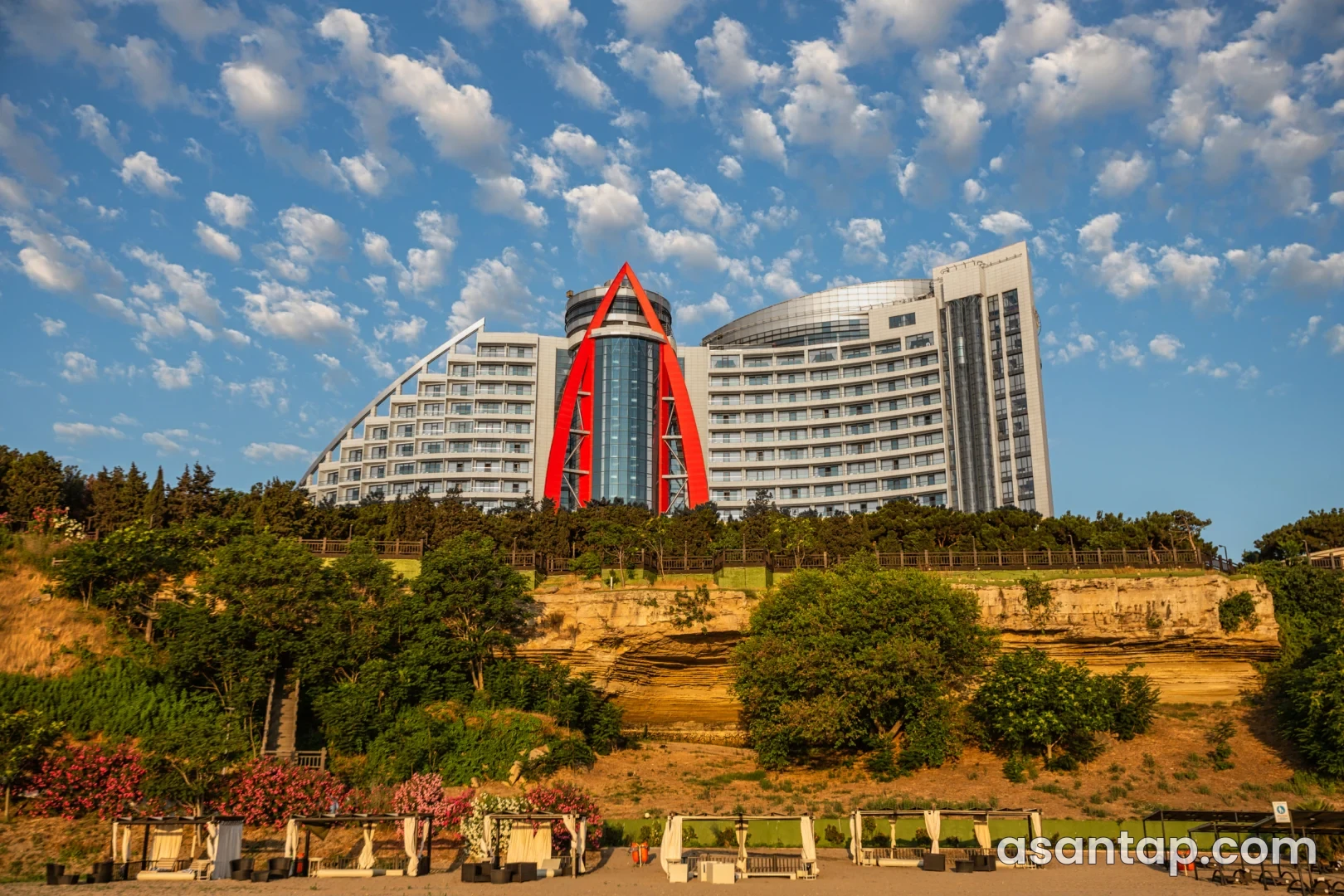 Bilgah Beach Hotel — 1