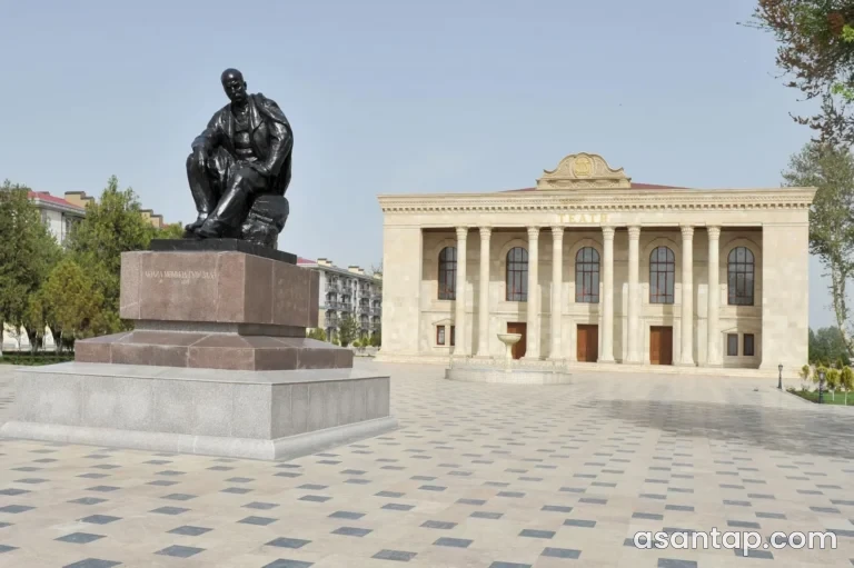 Cəlil Məmmədquluzadə adına Naxçıvan Dövlət Milli Dram Teatrı