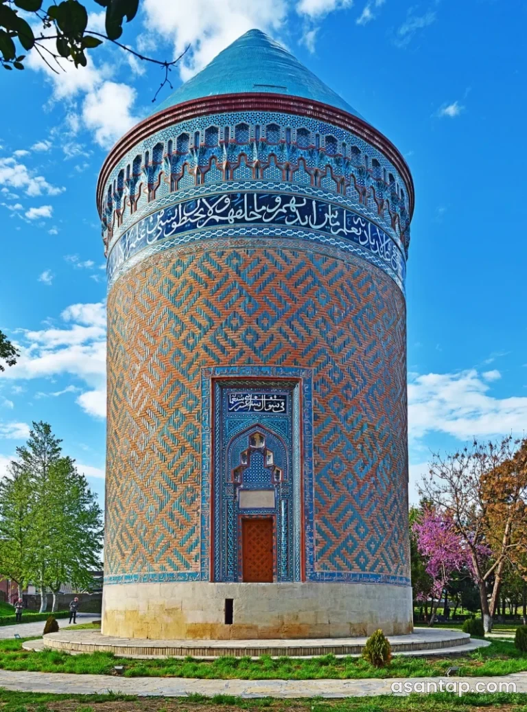 Bərdə türbəsi