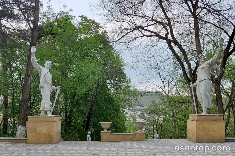 Nizami Gəncəvi adına park — Quba