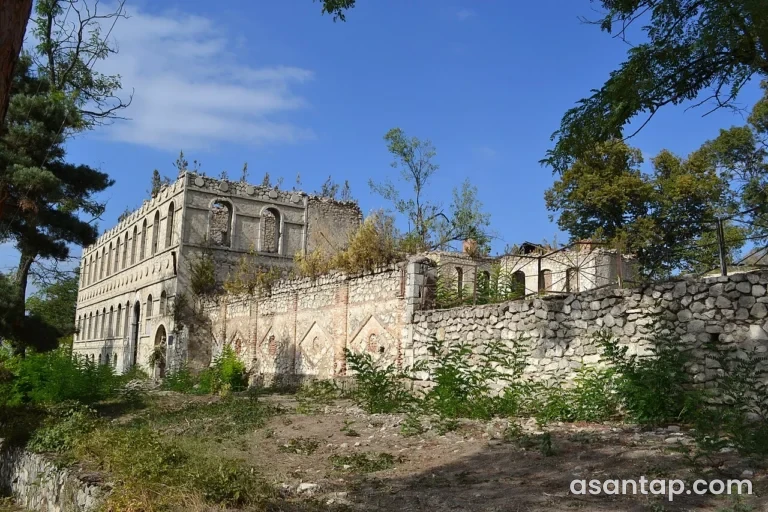 Xurşidbanu Natəvanın evi
