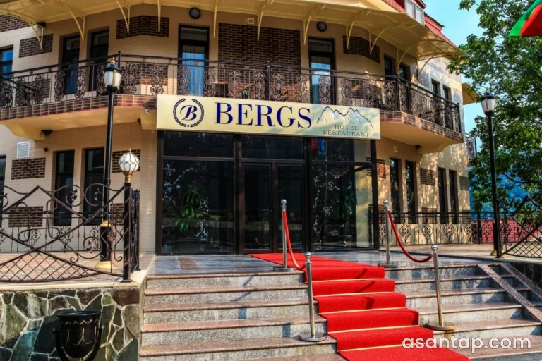 Bergs Hotel & Restaurant — Qax