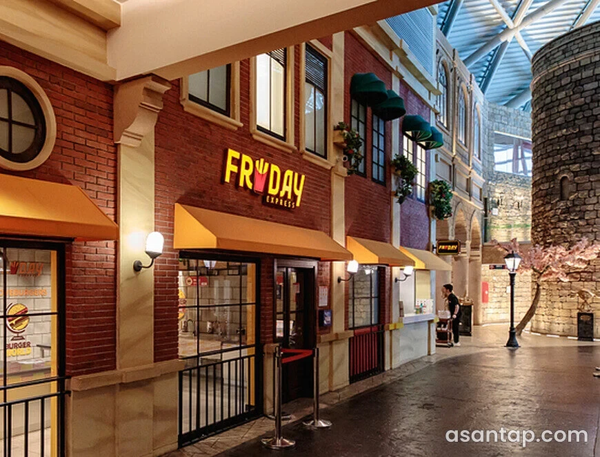 FryDay — Dəniz Mall — kərpic fasadlı filial və sifariş piştaxtası