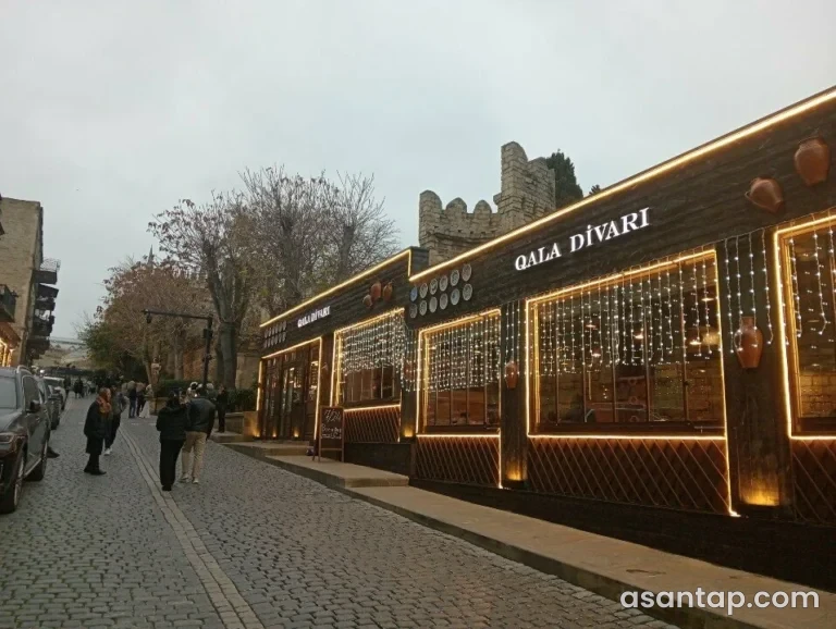 Qala Divarı Restoranı