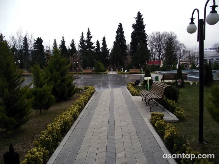 Şəhər Parkı — Qax
