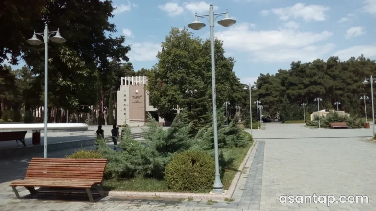 Heydər Əliyev parkı — Naftalan