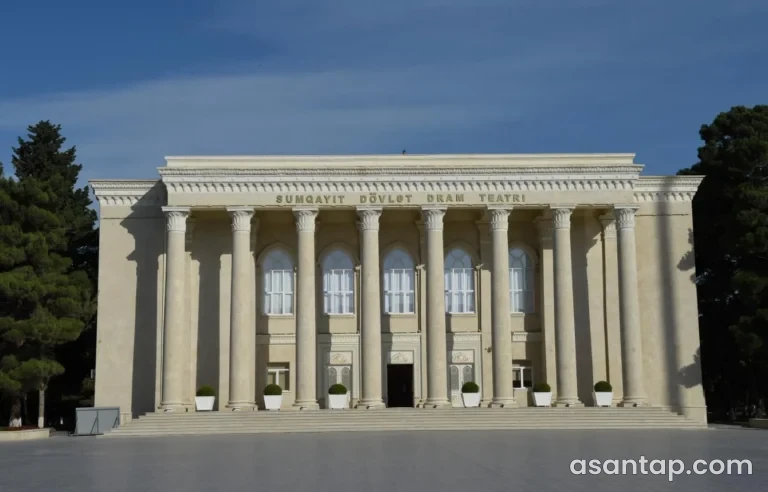 Sumqayıt Dövlət Dram Teatrı