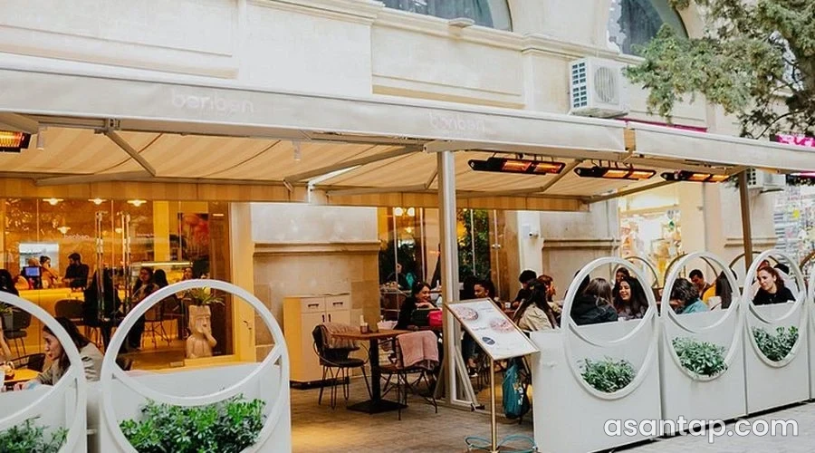 Vivel Patisserie — Niyazi küçəsi — məkanın görünüşü